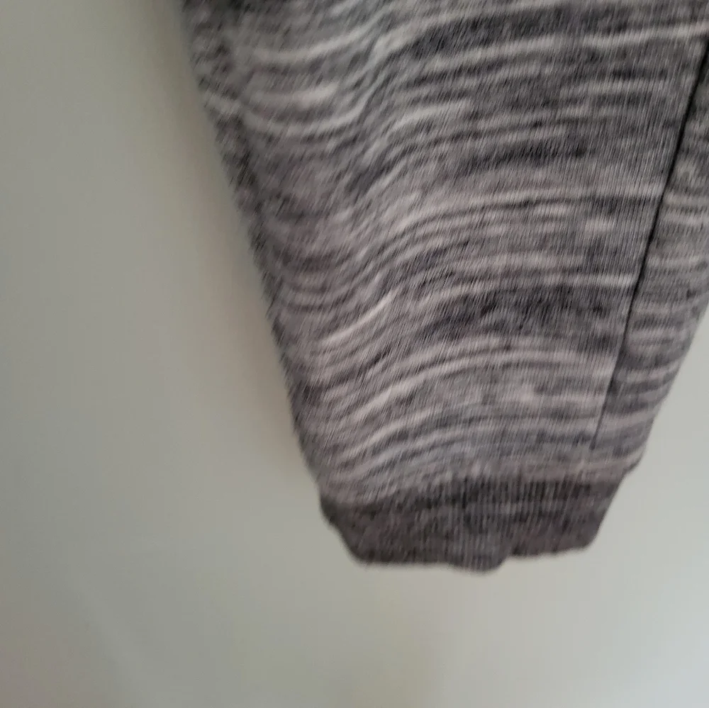 Old Navy Boy 10/12 L Heathered‎ Gray Joggers Elastic Drawstring Pockets